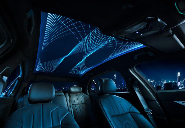 Die Panorama-Dächer können mit verschieden Lichteffekten beleuchtet werden.