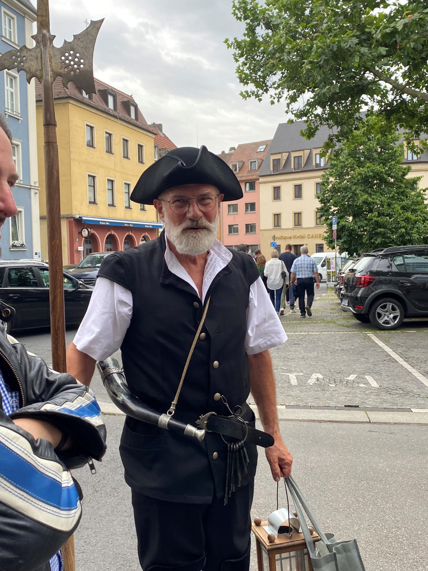 Eine Nachtwächterwanderung durch die Würzburger Altstadt war Teil des Abendprogramms.