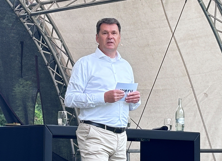 Dr. Frank Fleissner, Vice President Dovista Manufacturing PVC/ PVC-Alu