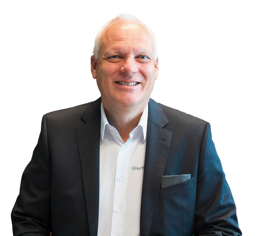 Mit Inbetriebnahme der zweiten PV-Anlage wird es so sein, dass wir mehr Strom ins öffentliche Netz einspeisen, als wir selbst verbrauchen.Jens-Uwe Geschonke, Geschäftsführer von Glasvertrieb G & J