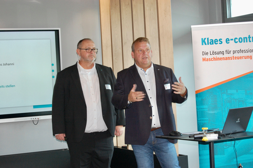 Die Begrüßung mit Jens Johanni und GUTMANN Gesamtvertriebsleiter Thomas Reinert: „Bei uns geht es nicht um Unternehmensgrößen. Wir wollen die Leute dabei haben, die vorangehen“, lautete die Losung. Tatsächlich ist von 20 bis mehrere 1.000 Mitarbeiter eine beachtliche Range vertreten.