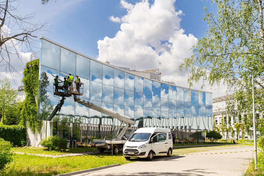 Prüfstabd von BirdShades für eine Freilandstudie