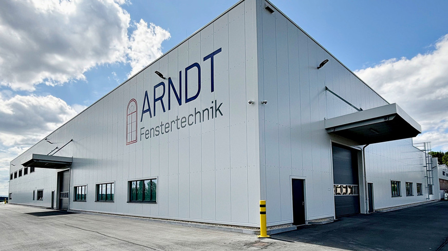 Arndt Fenstertechnik hat eine dritte Produktionshalle errichtet.