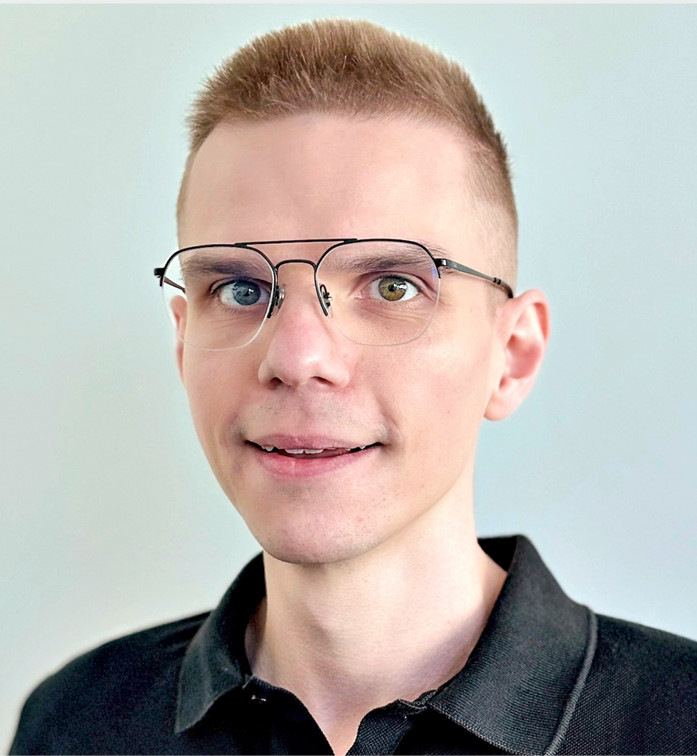 Florian Arndt, der Sohn von Geschäftsführer Thomas Arndt, trat 2014 in das Unternehmen ein. Der Wirtschaftsingenieur hat einen Abschluss als ift-Fachingenieur Fenster und einen Master-Abschluss in der Fachrichtung Fenster und Fassade an der TH Rosenheim.