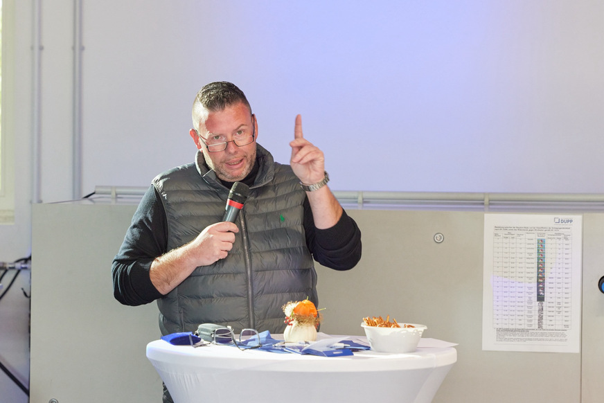 Alexander Dupp bei seiner Ansprache am Einweihungstag.