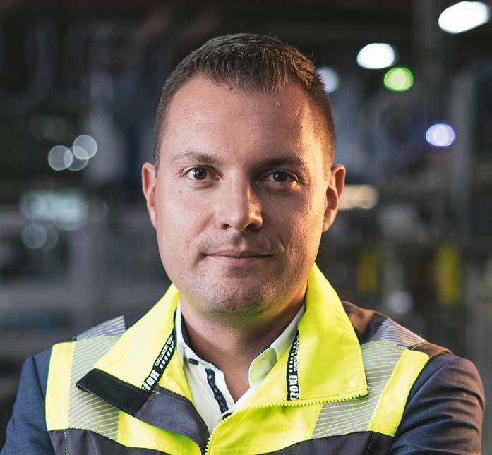 Matthias Bach ist seit 10/2023 Geschäftsführer von Swisspacer. Zuvor war er dort Technischer Direktor.