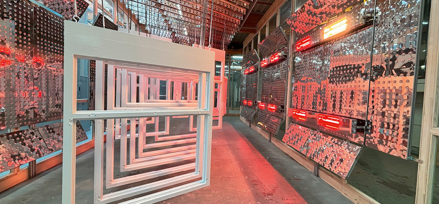 Werkstoffe wie Holz oder PVC und Lacke stellen ein erhöhtes Brandrisiko dar.