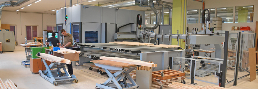 Moderne Holzfensterproduktion für handwerklich aufgestellte Fensterbauer – dafür steht die KFHT.