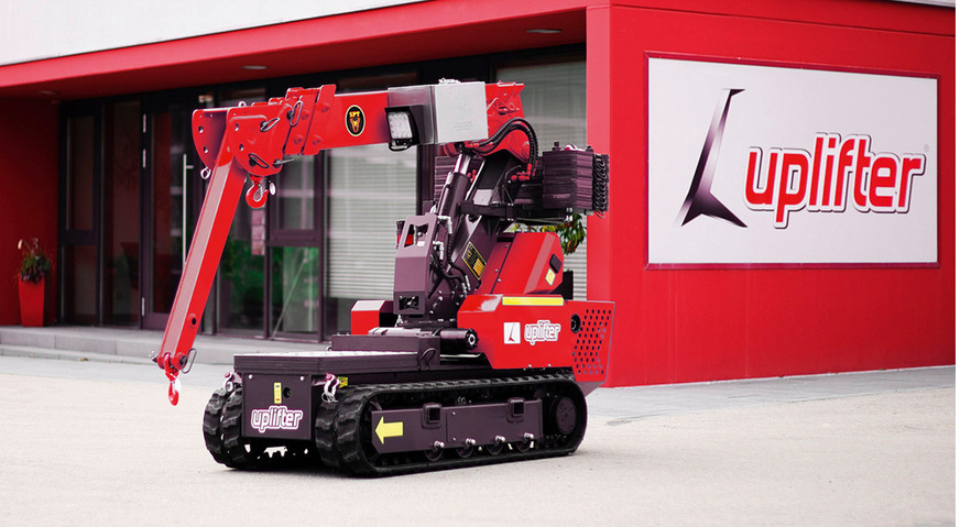 Hier der SG80 Kran von Uplifter, ausgestattet mit einer Montagespitze
