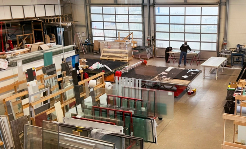 Ein Blick in die Werkstatt von Stebani Glas am Standort Essen