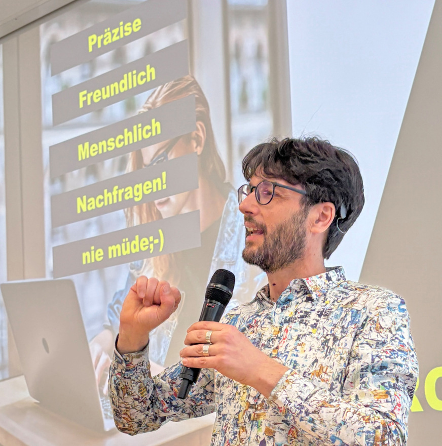 Den Abschluss gestaltete Robert Seeger mit einem mitreißenden Vortrag über künstliche Intelligenz.