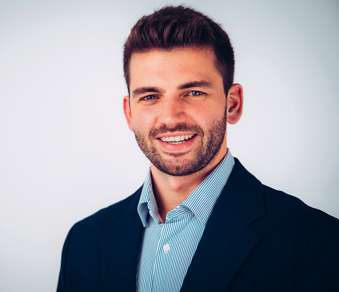 Laurin Weidner, Vertriebsleiter DACH der Glastechnik Holger Kramp GmbH.