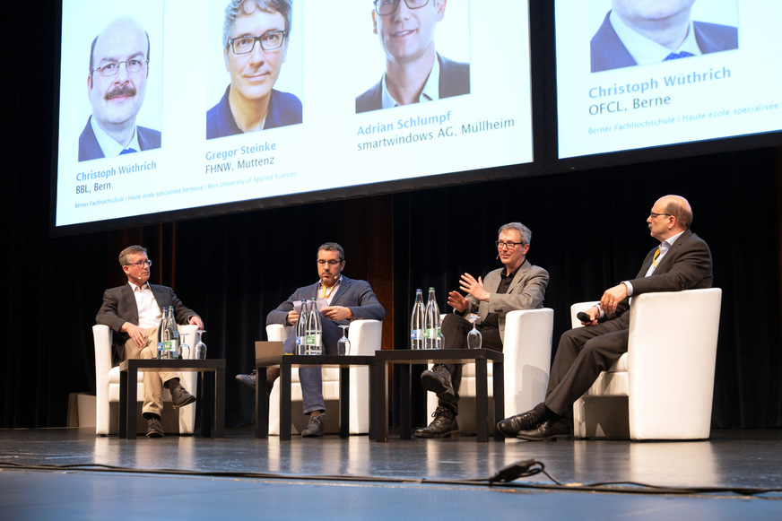 Podiumsdiskussion an den windays 2025: Adrian Schlumpf, smart-windows AG, Müllheim; Urs-Thomas Gerber, Berner Fachhochschule, Biel; Gregor Steinke, FHNW, Muttenz; Christoph Wüthrich, BBL, Bern