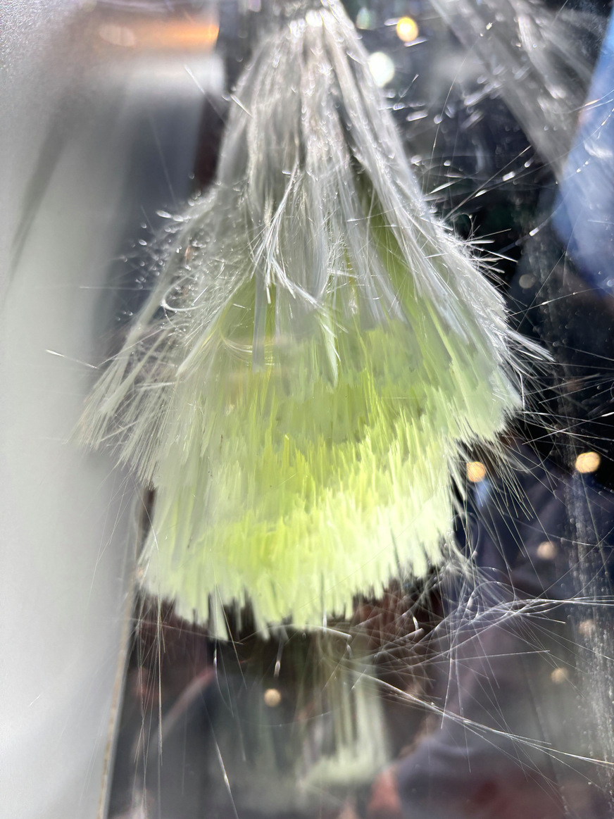 Mit der Studie Future Window Vision inklusive der patentierten Glas-Endlosfaser Rau-Infinio bietet der Showroom zusätzlich Einblicke in zukünftige Entwicklungen.