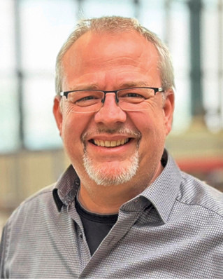 Michael Hemmerichist seit über 25 Jahren für die Massivholzbranche tätig und spezialisiert in der Fensterproduktion und jetzt das Bindeglied von WP in Deutschland.