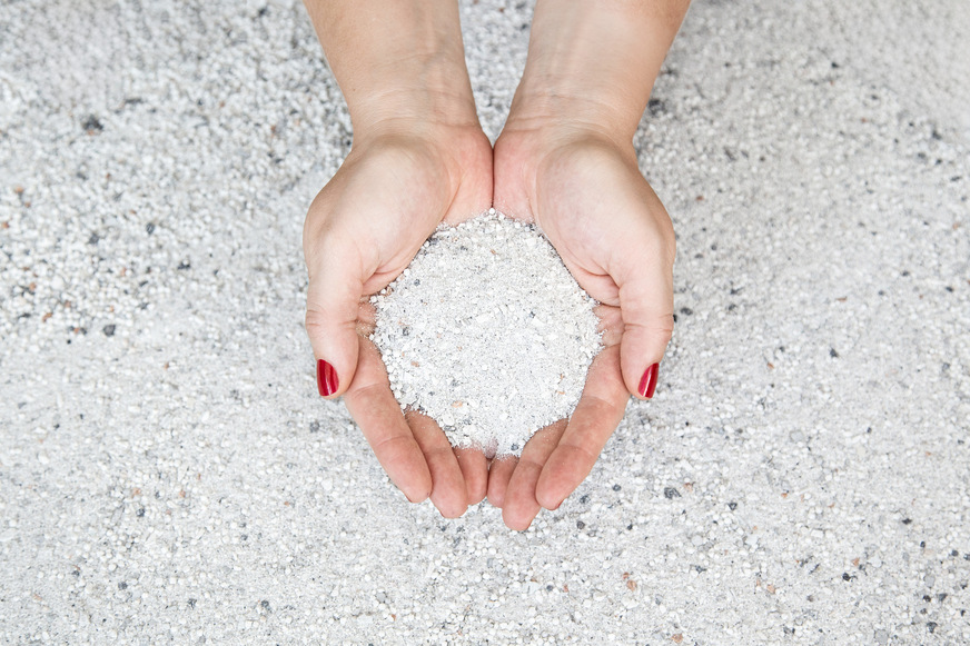 Durchschnittlich bestehen aluplast-Profile bereits zu 25 Prozent aus Rezyklat, und 88 Prozent aller PVC-Altfenster werden dem Recycling zugeführt.