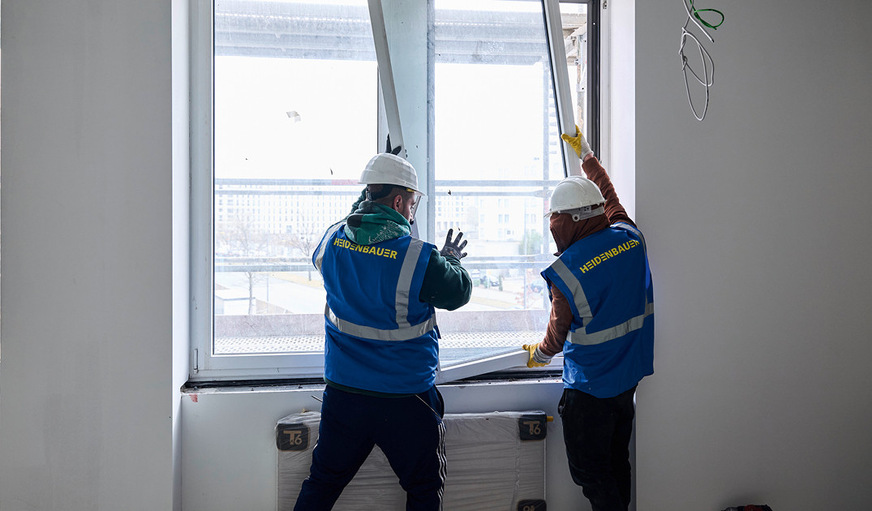 Heidenbauer Aluminium (A) entwickelte für das Projekt gemeinsam mit Wicona, Saint-Gobain Glass und Semperit ein maßgeschneidertes Sanierungsfenster