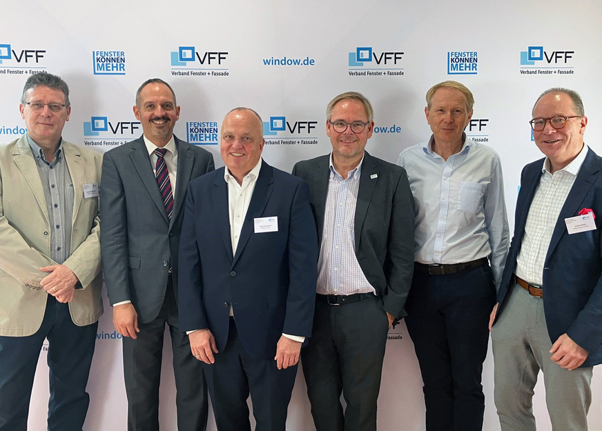 v. li. nach rechts: Gerold Holsmölle (febis GmbH), Dr. Marco Wagner (Commerzbank AG), Jörg Flasdieck (Heinze GmbH), Frank Lange (VFF), Martin Langen (B+L Marktdaten GmbH), Achim Nied (Vorsitzender Statistischer Ausschuss VFF)