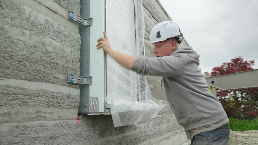 Der Einbau der Windowment-Elemente von Gugelfuss kann direkt vom Team des Bauunternehmens vorgenommen werden.