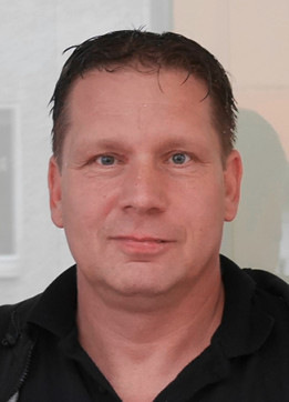 Glasermeister&nbsp;Sascha Jansen