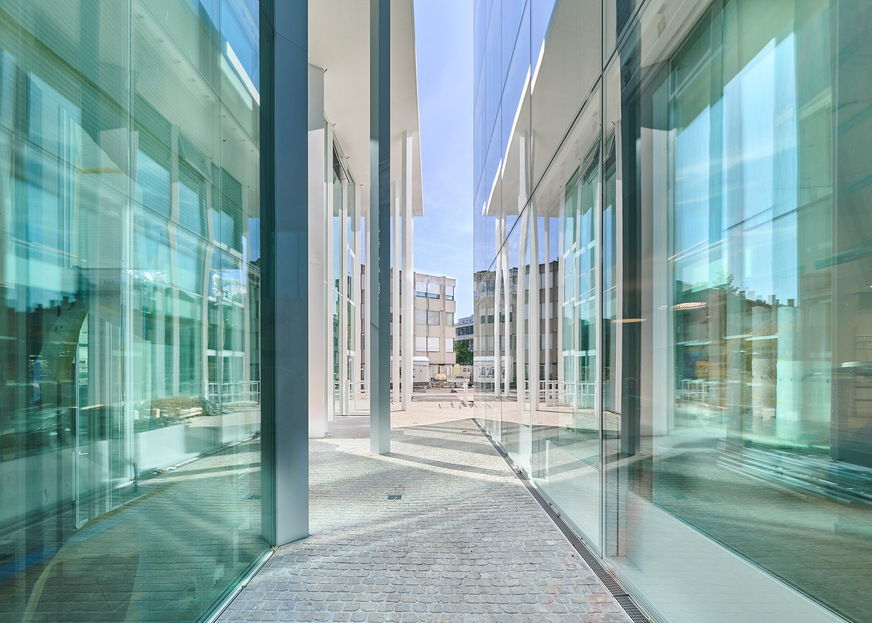 Die verbesserte Tageslichtnutzung gehört zur Einführung eines nachhaltigen Energiemanagements, das auch für den Bestandsbau angewendet wurde.