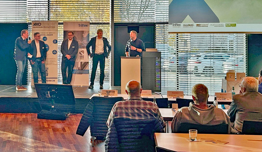 Schlussrunde: Reinhold Kober (Book Your Video) diskutierte mit (v.li.n.re.) Marcus Goldkuhle (AKOTHERM), Slava Schmidt (Triflex), Henning Hild (ALUMAT), Maik Neumann (Triflex AWT).