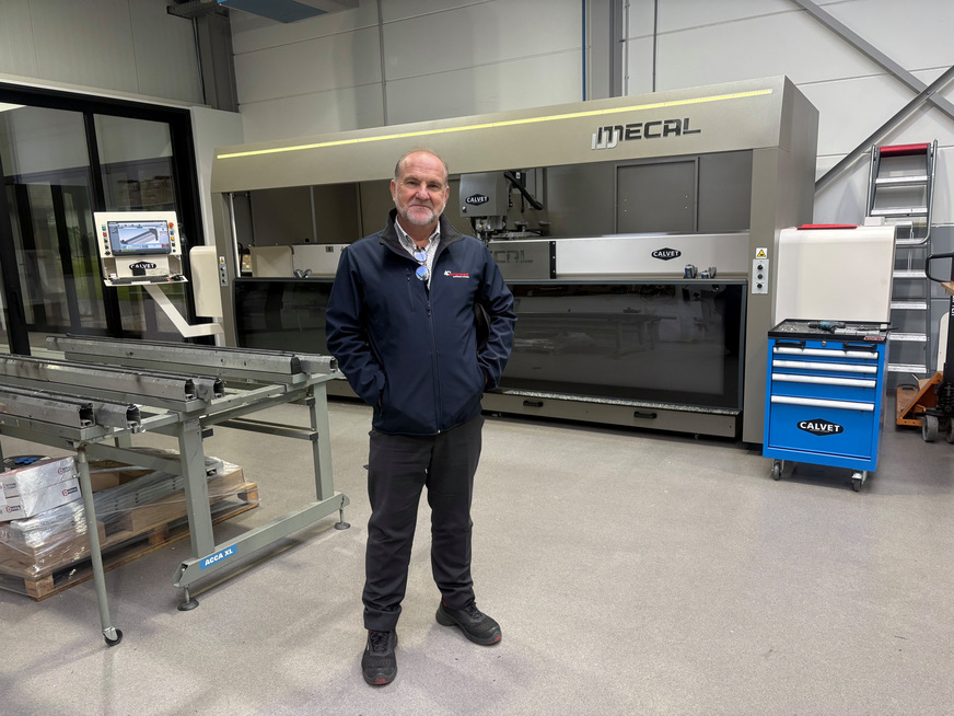 Aliplast CEO Xavier van Sebroeck in der Produktion