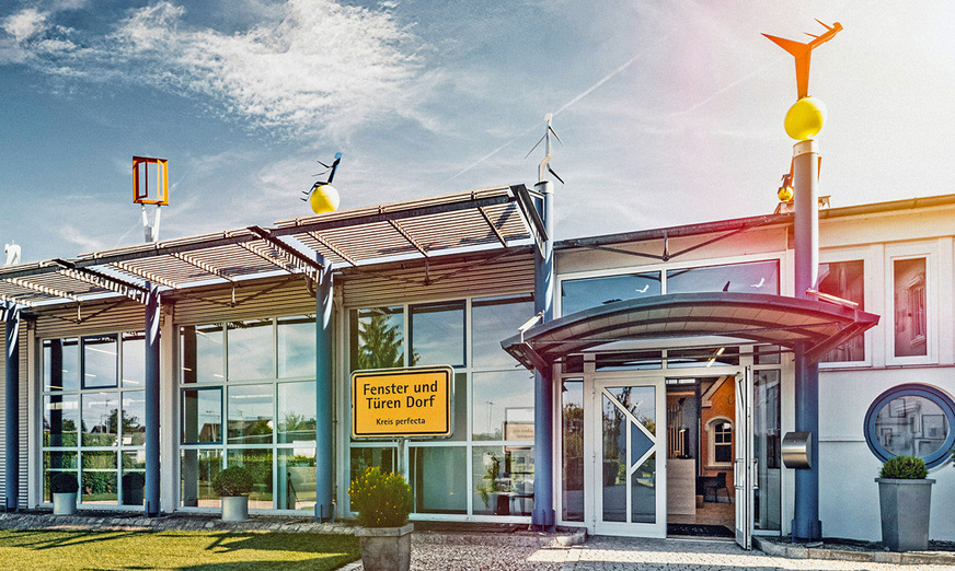 Im bayerischen Westendorf bei Augsburg befindet sich die Hauptverwaltung der ­perfecta Fenster Vertriebs- und Montage GmbH.