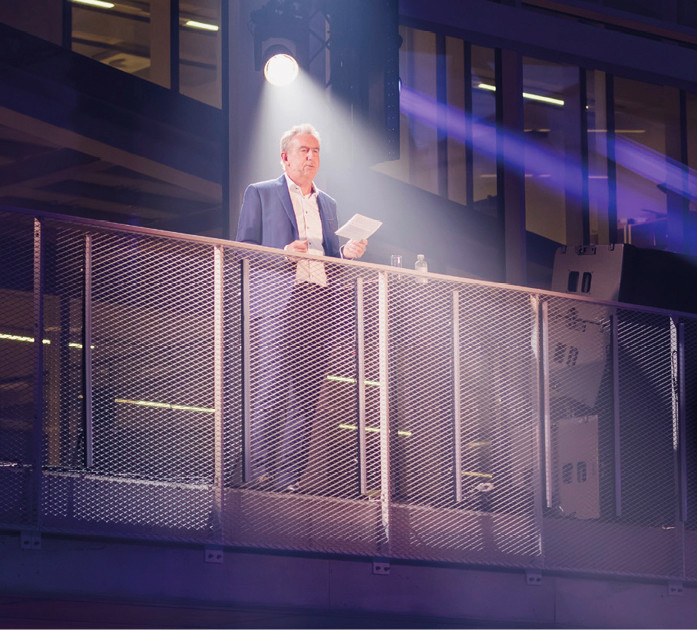 Sobinco-Geschäftsführer Christophe Van Parys bei seiner Rede zur feierlichen Eröffnung des Sobinco ­Campus.