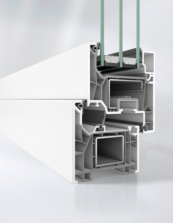 Schüco FocusIng mit Mitteldichtung besitzt dank der drei umlaufenden Dichtungsebenen mit einer hervorragenden Wärmedämmung von Uf = 1,0 W/(m²K).