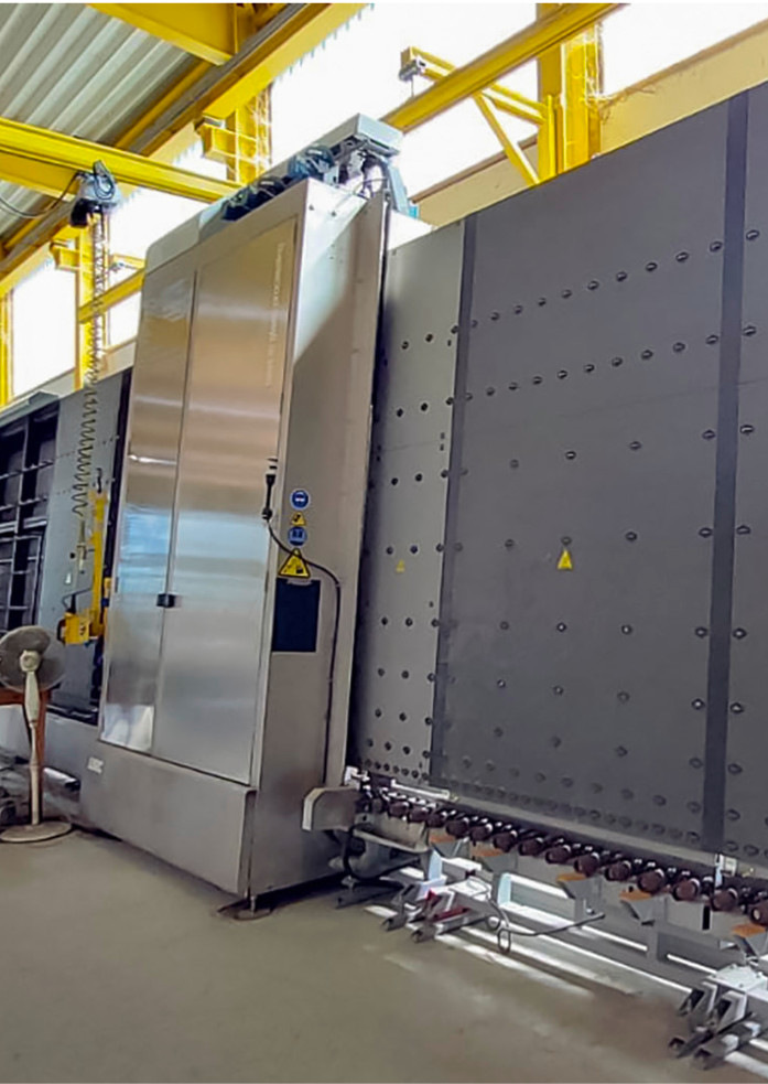 Hauptschwerpunkt der Glas­zentrum Magdeburg&nbsp;Vertriebs GmbH ist die Isolierglas-Produktion.