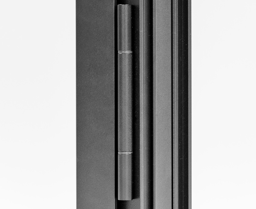 Mit einem Durchmesser von nur 12 mm bleibt es dezent im Hintergrund