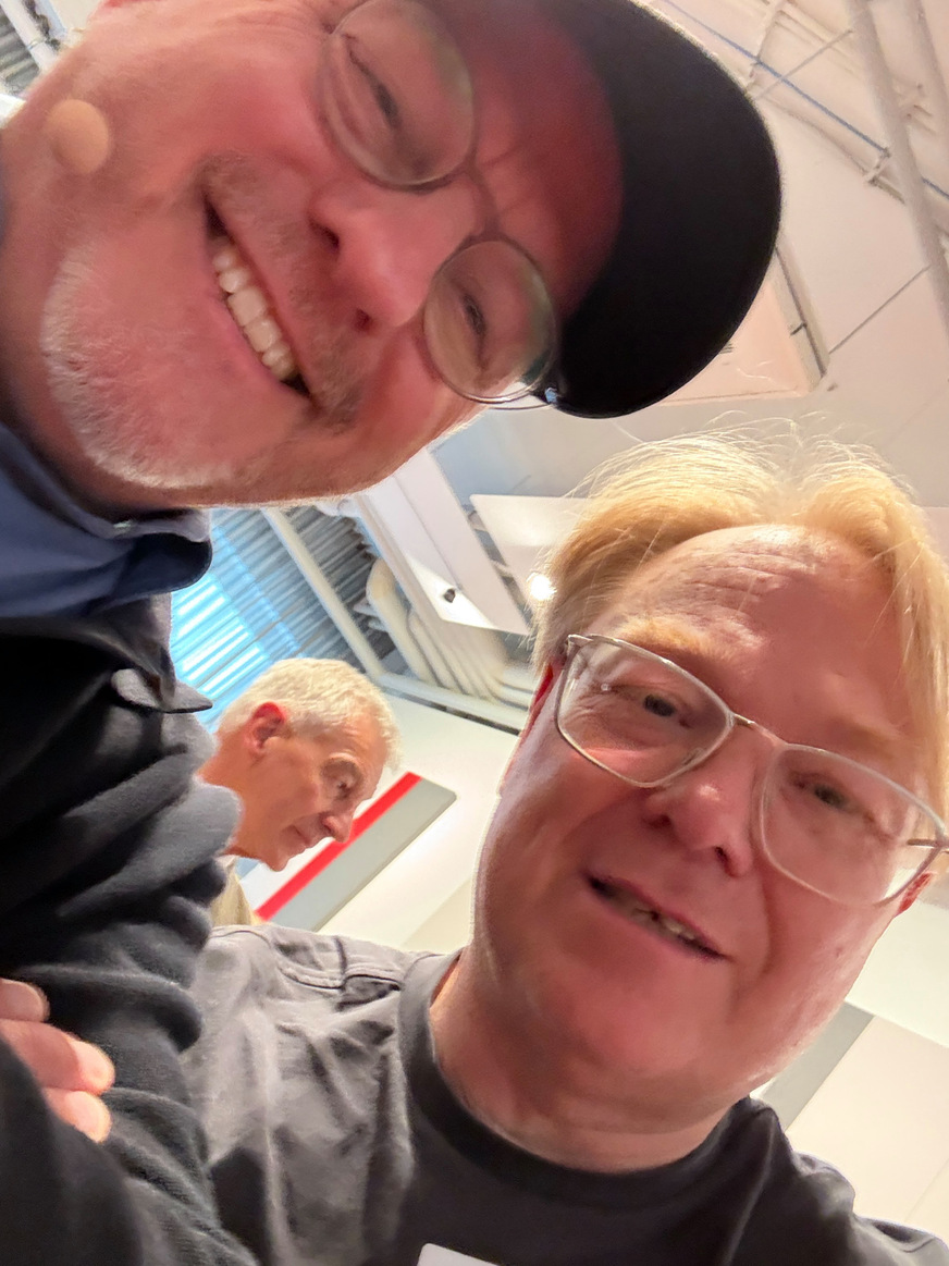 Rudi Scheuermann mit GW Redakteur Matthias Rehberger (r.)