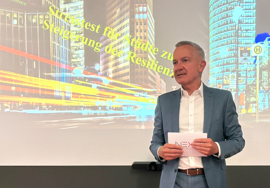 Christian Mettlach leitet seit Jahren erfolgreich das Next Studio in Frankfurt