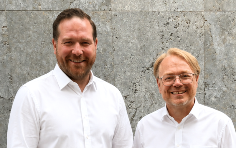 glasstec Director Daniel Feische (l.) und GW Redakteur Matthias Rehberger