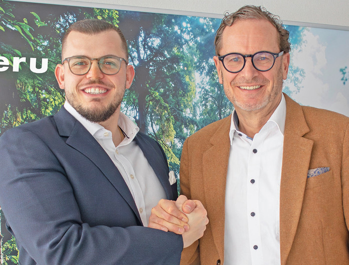 Mike Henle (l.) hat die Gesamtverantwortung für den Fachhandelsvertrieb in Deutschland von Bernd Schlümer übernommen.