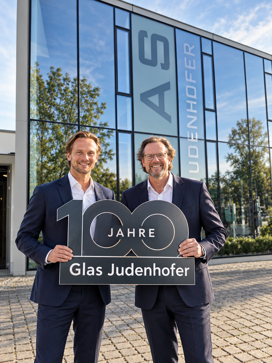 Stephan Judenhofer (r.) mit seinem Neffen Maximilian Tutsch, der seit diesem Jahr mit in der Geschäftsleitung ist.