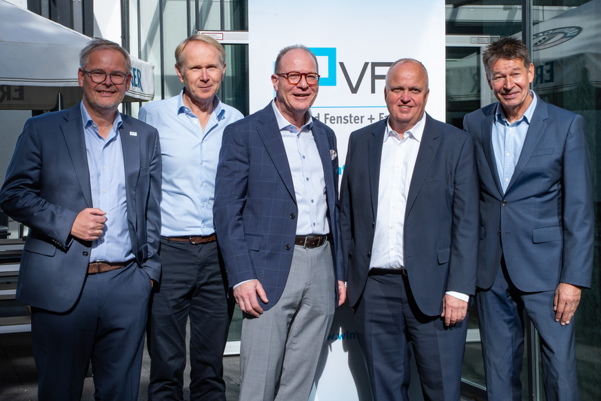 Ausschuss-Obmann und Referenten der Fachtagung „Statistik & Markt“ vom 29. September 2026: (von links) Frank Lange (VFF), Martin Langen (B+L Marktdaten GmbH), Achim Nied (Heep Fenster GmbH, Obmann Fachausschuss Statistik und Markt beim VFF), Jörg Flasdieck (Heinze GmbH), Martin Kutschka (febis Service GmbH)