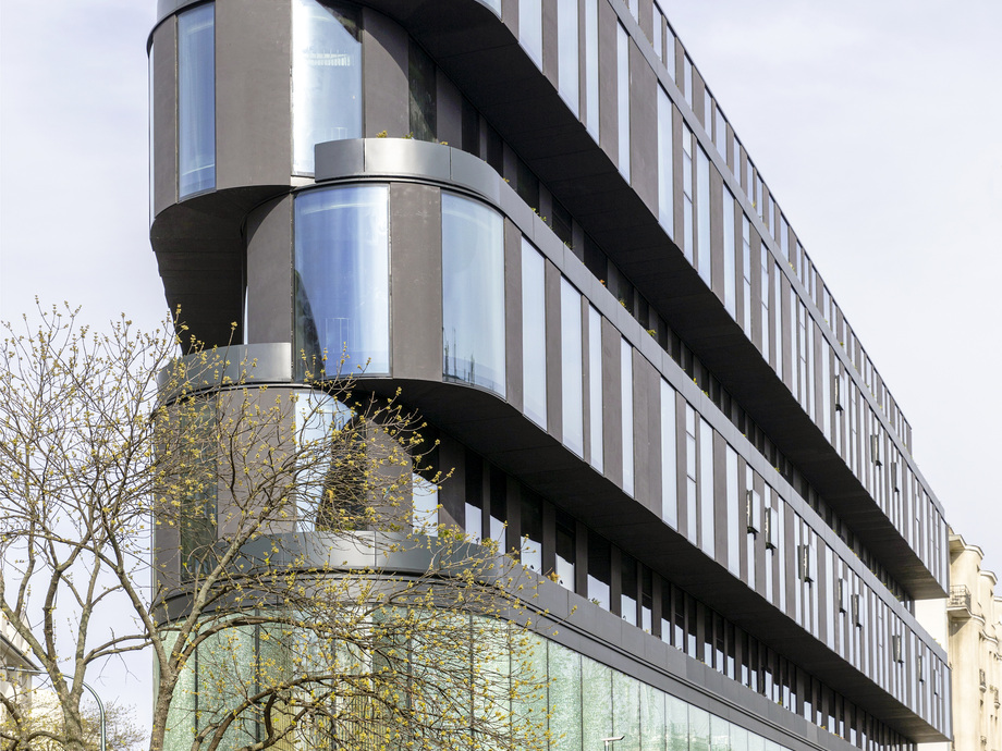 Rund ﻿um die Ecke - GLASWELT