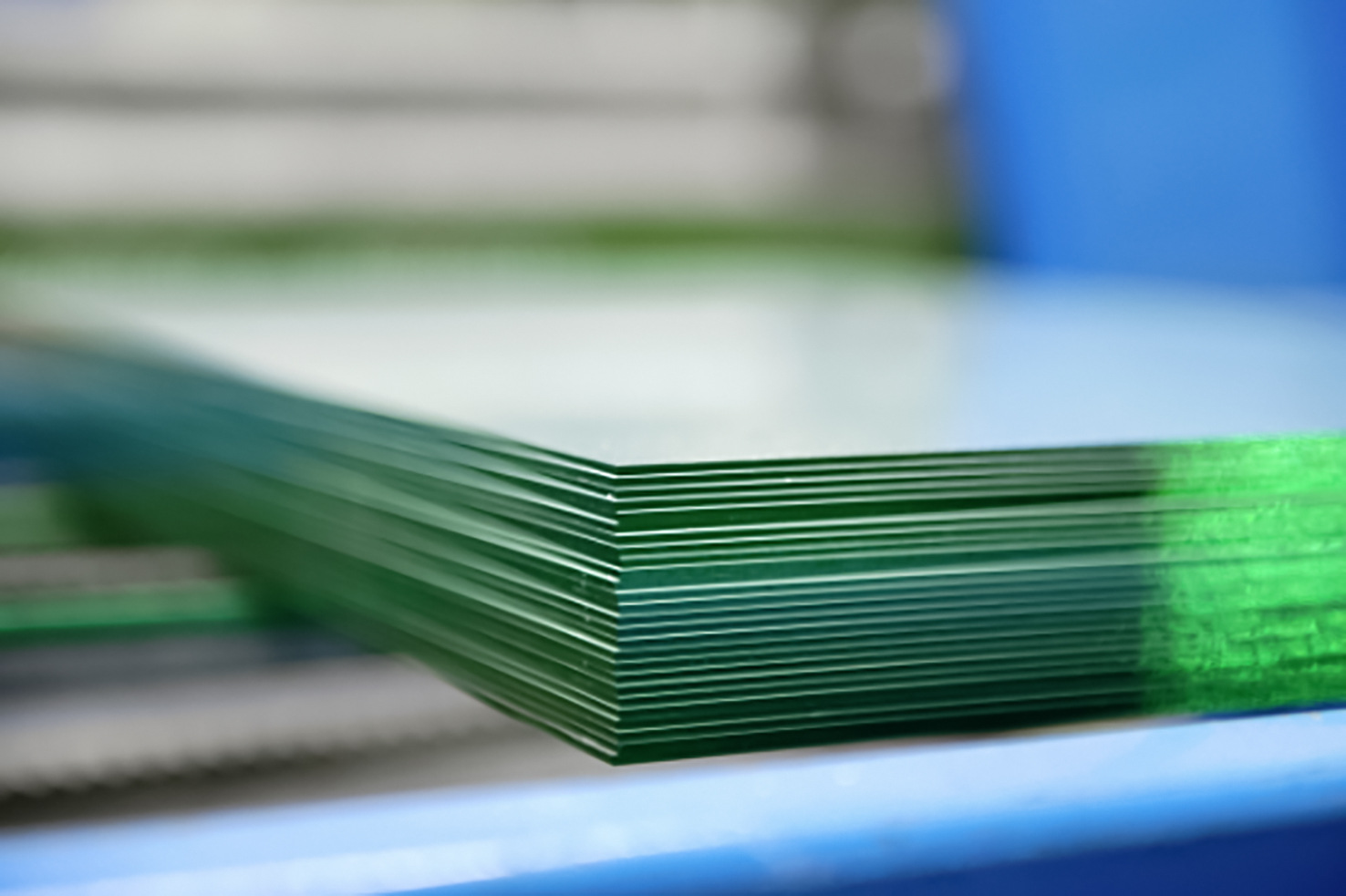 AGC Glass EuropE Neues FloatglasSortiment mit deutlich gesenktem CO2