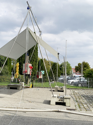 Bei der Prüfung auf WWK 3 wurden insge-samt 441,4 kg = 2 × 220,7 kg eingesetzt.