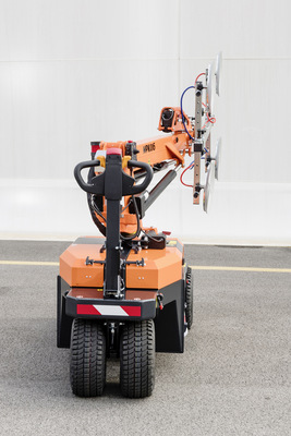 Mit den serienmäßigen geländegängigen, pannensicheren Rädern lässt sich der MPK06 auch auf schwierigem Gelände einsetzen.