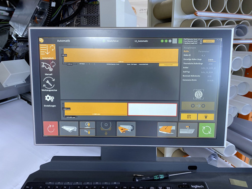 Der Bediener wird beim Zuschnitt über die grafische Anzeige geführt. Fehler sind so ausgeschlossen.