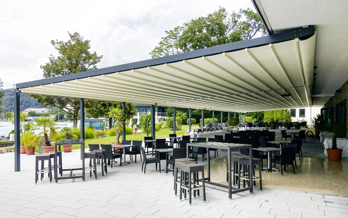 Zugefahren kann bei Sonne oder Regen innerhalb weniger Minuten sozusagen auf Knopfdruck.