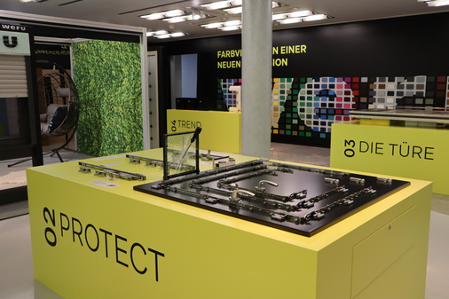 Einblicke in die neue Ausstellung in Rudersberg.