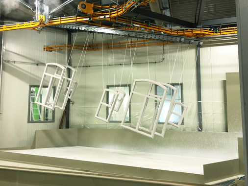 5000 x 3000 mm ist dabei die Maximalgröße eines Elementes, welches in einem Stück in der neuen Anlage beschichtet werden kann.