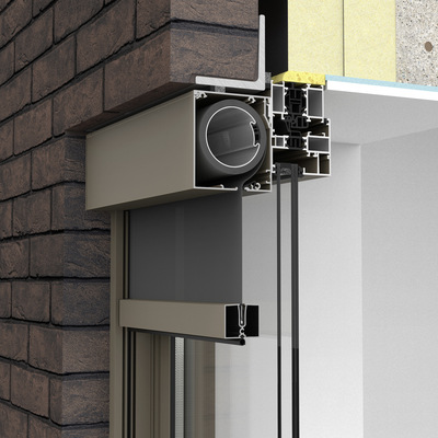 Die Kassette mit ihrer geringen Bauhöhe bleibt weitestgehend hinter dem Rahmenprofil verborgen