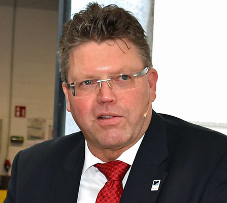 Stefan Friedrich, Geschäftsleitung Exterior Solutions