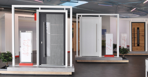 Die Aldra Fenster- und Türenausstellung sieht jetzt wie verwandelt aus.