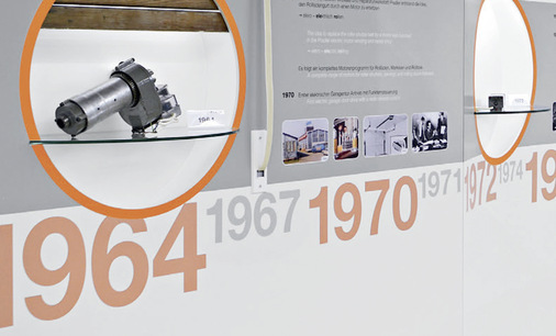 1964 begann elero (Abkürzung für elektrisch rollen) als ein Zweimann­betrieb, bestehend aus einem Rollladenbauer und einem Elektrofachmann. Mit dem ersten Rohrmotor wurden Rollläden ­wurden fortan per Knopfdruck bewegt, das lästige Ziehen am Gurtband fand ein Ende.